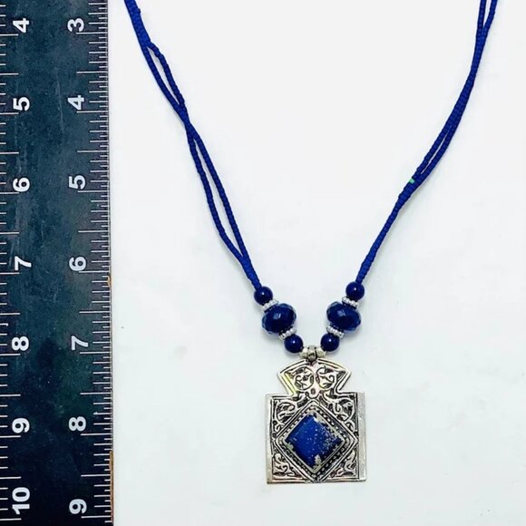 Beaded Pendant Necklace, Handmade Light Weight Necklace, Beaded Chain Pendant - Picture 3 of 5